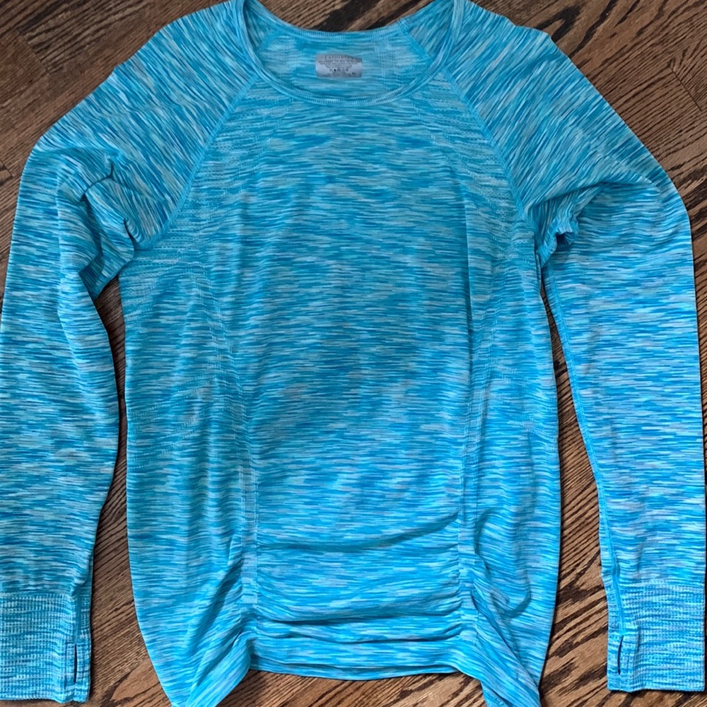 Athleta long sleeve top like new - Size XL - shades of turquoise, green - pretty